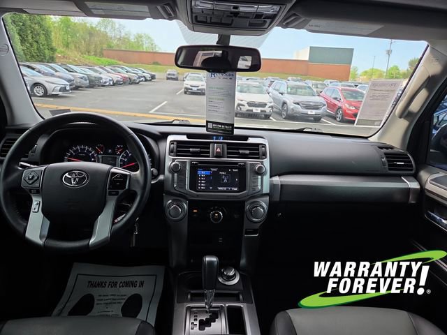 Used 2018 Toyota 4Runner SR5 Premium image 10