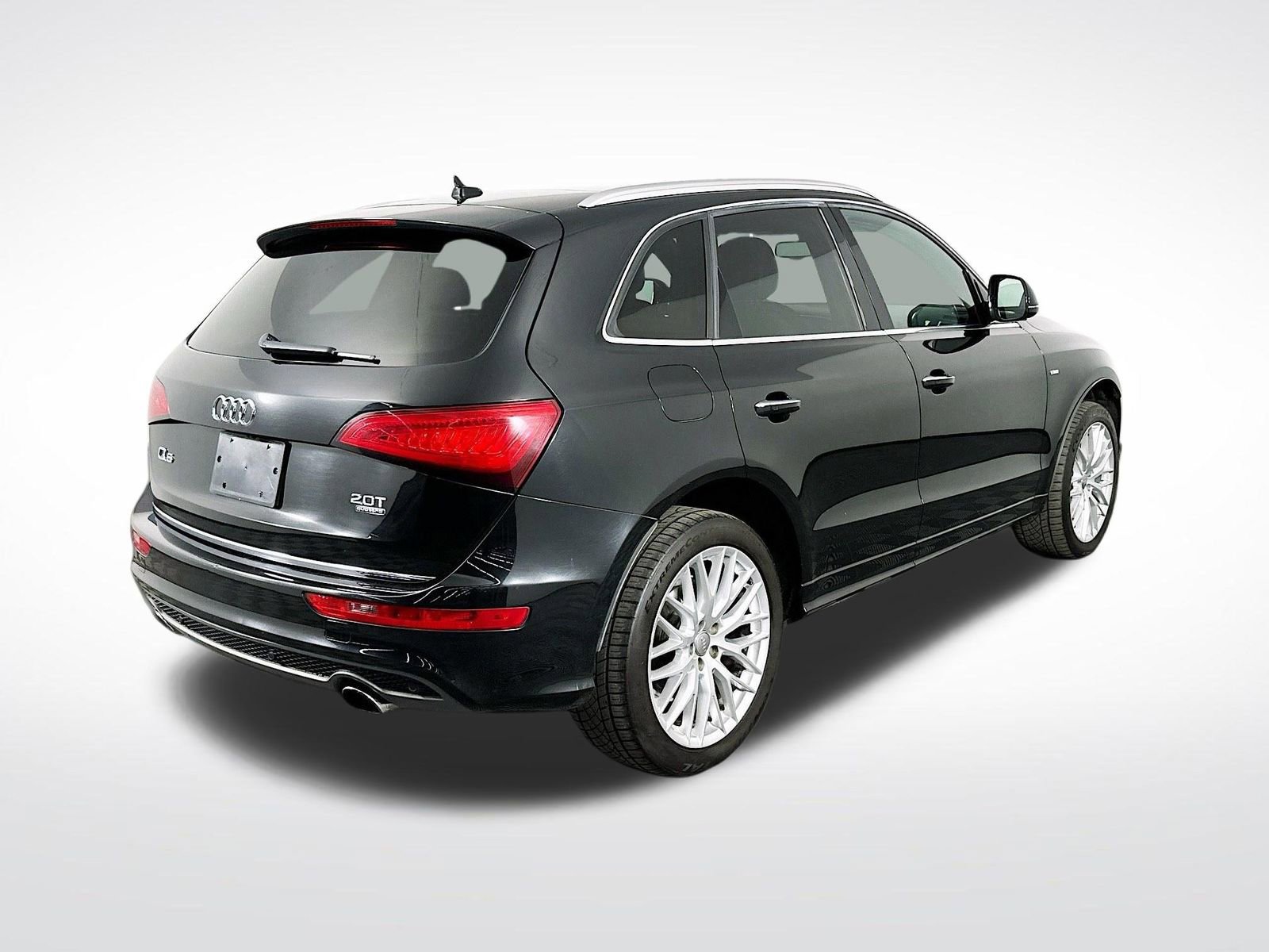 Used 2017 Audi Q5 2.0T Premium Plus w/ Technology Package AWD/4WD image 8