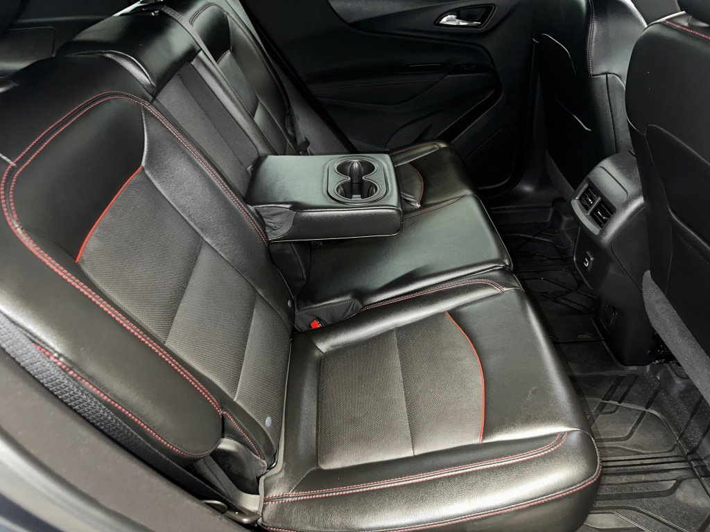Used 2023 Chevrolet Equinox RS w/ RS Leather Package image 31