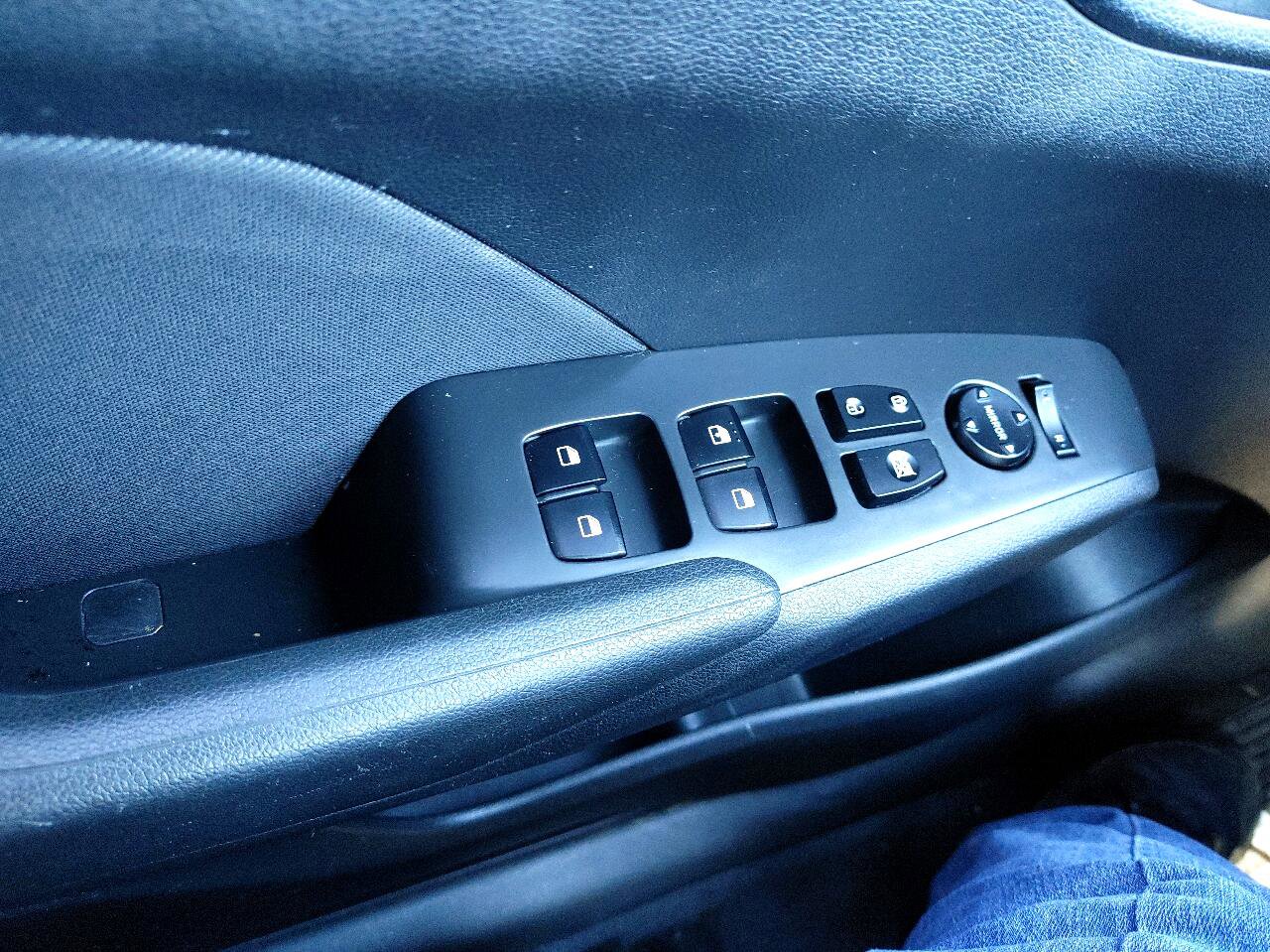 Used 2019 Hyundai Accent SE image 15