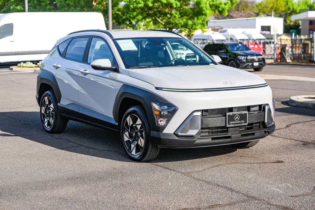 Used 2025 Hyundai Kona SEL AWD/4WD image 5