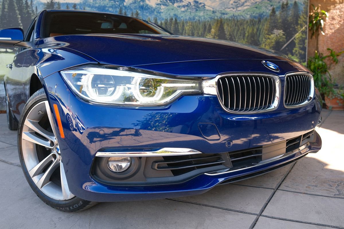 Used 2017 BMW 330e RWD image 7