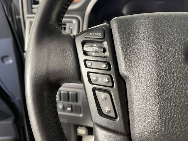 Used 2021 Nissan Titan PRO-4X w/ Pro-4x Convenience Package image 11