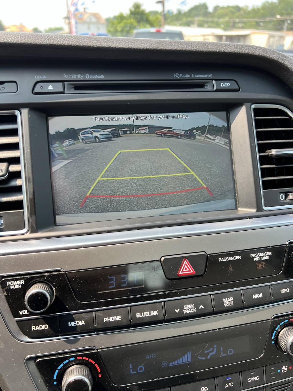Used 2015 Hyundai Sonata Limited w/ Option Group 06 FWD image 15