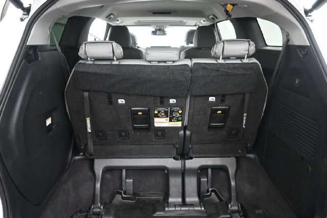 Used 2025 Toyota Sienna XLE w/ XLE Plus Package AWD/4WD image 23