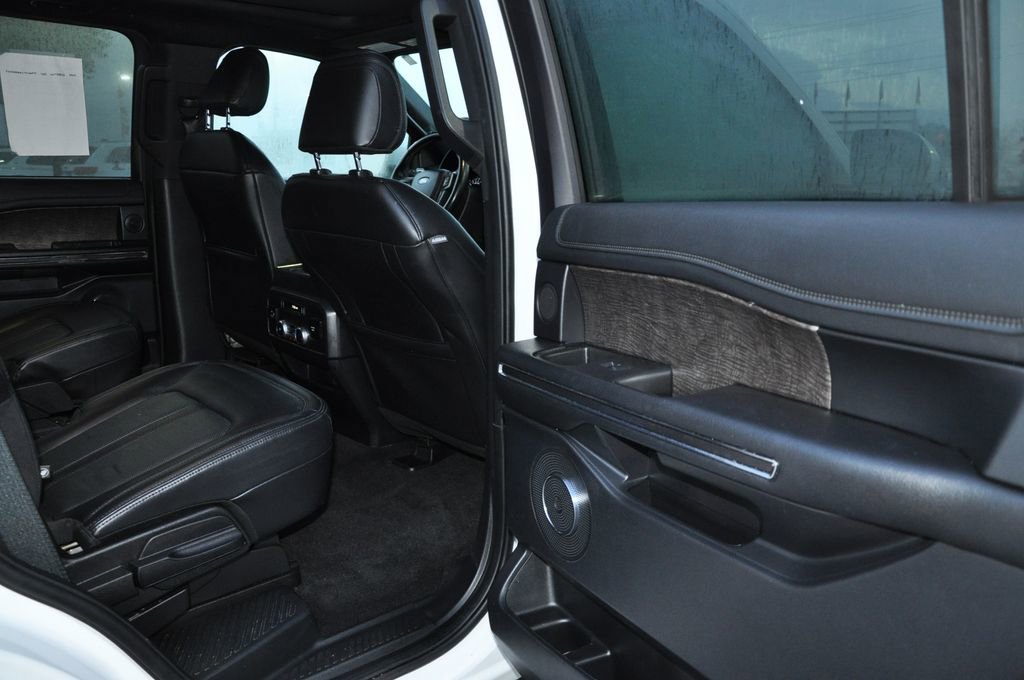 Used 2021 Ford Expedition Limited image 15