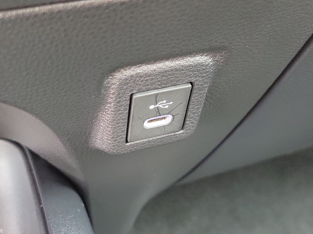 Used 2026 Toyota Corolla LE FWD image 29