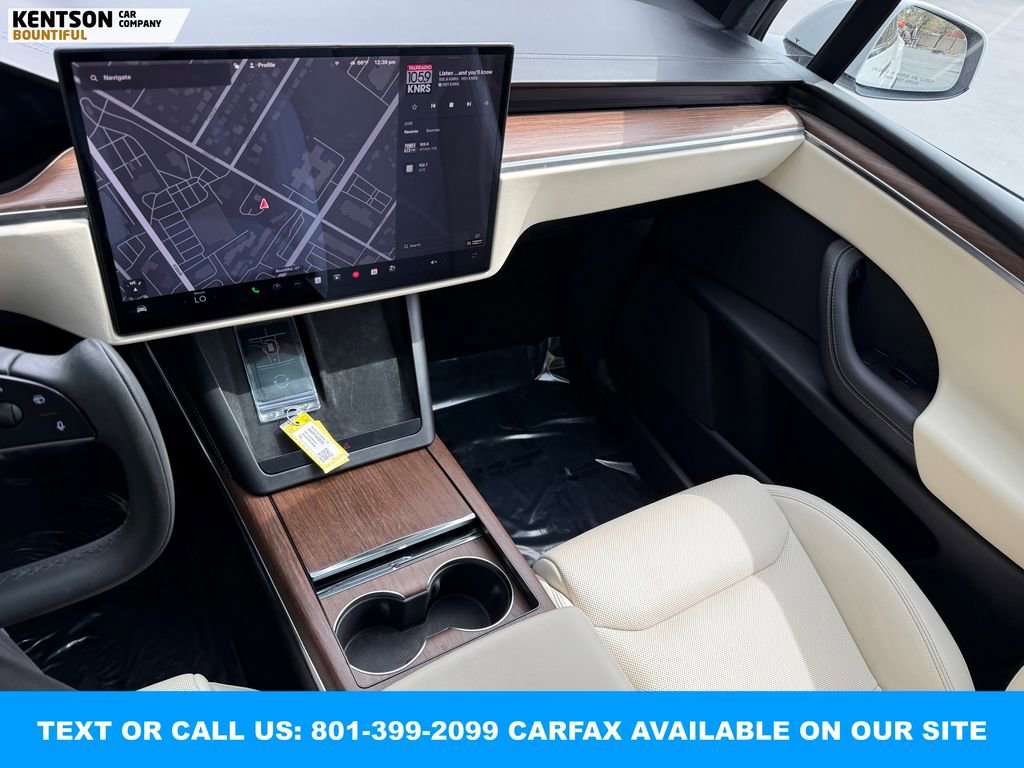 Used 2023 Tesla Model X image 23