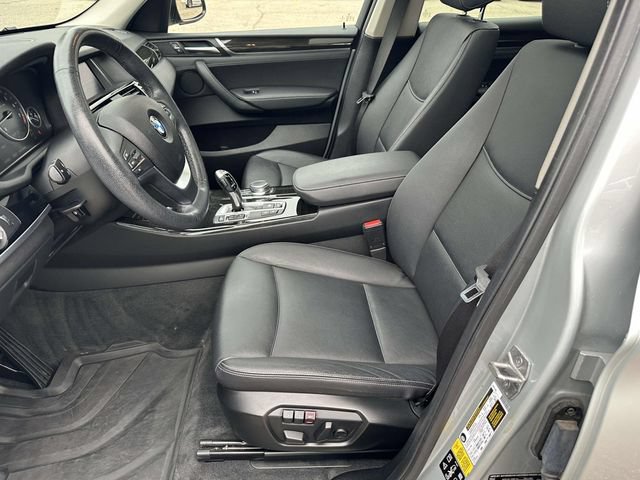 Used 2017 BMW X3 xDrive28i AWD/4WD image 25