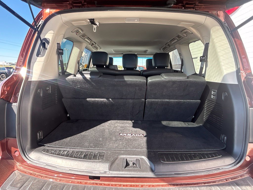Used 2017 Nissan Armada Platinum RWD image 33