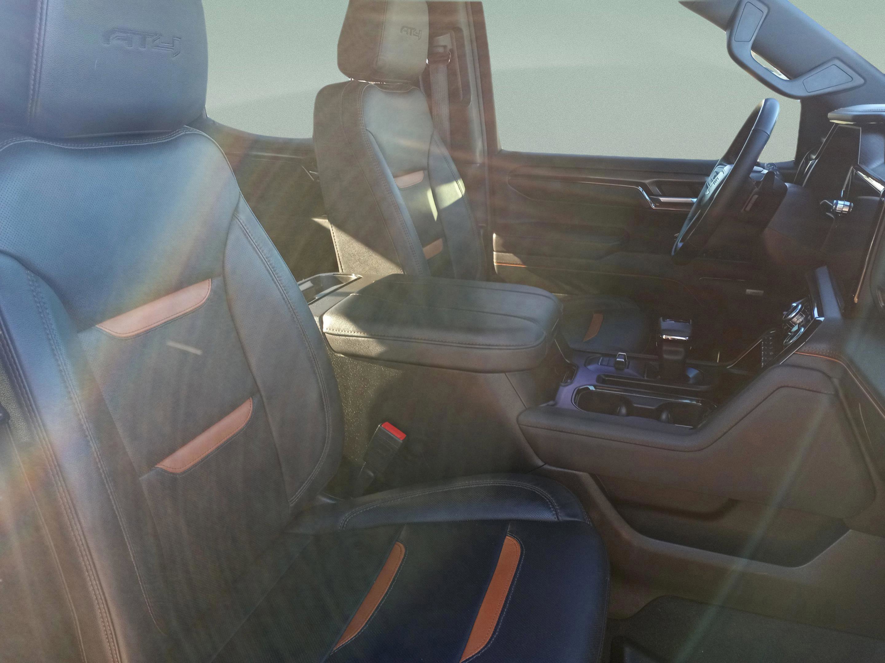 Used 2024 GMC Sierra 1500 AT4 w/ Technology Package image 38