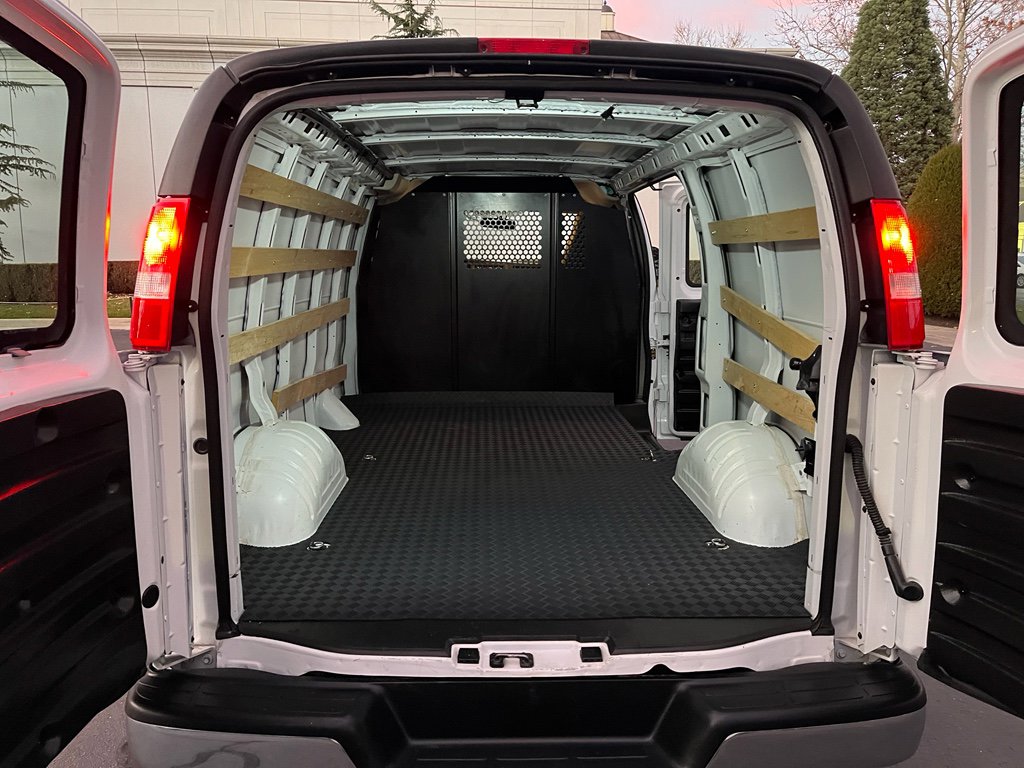 Used 2024 Chevrolet Express 2500 w/ Driver Convenience Package image 27