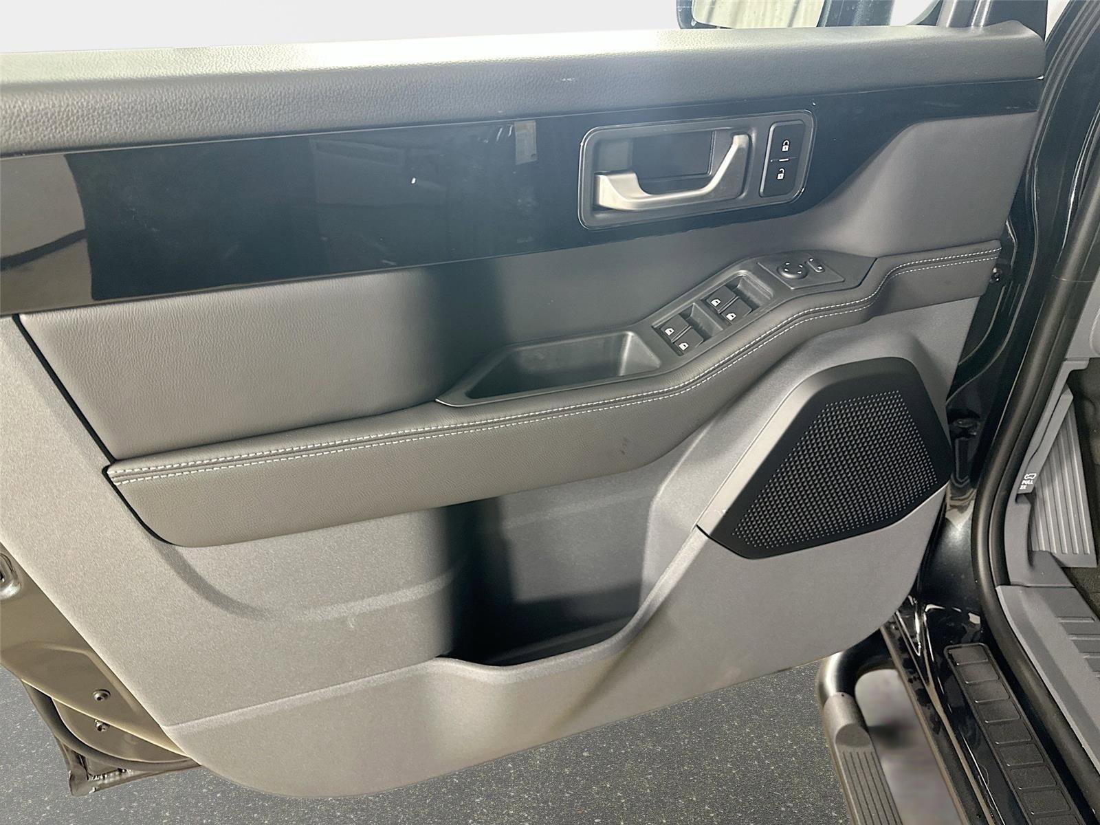 New 2025 INEOS Grenadier image 17