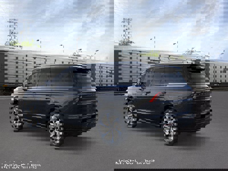 New 2026 Lincoln Navigator Black Label image 4