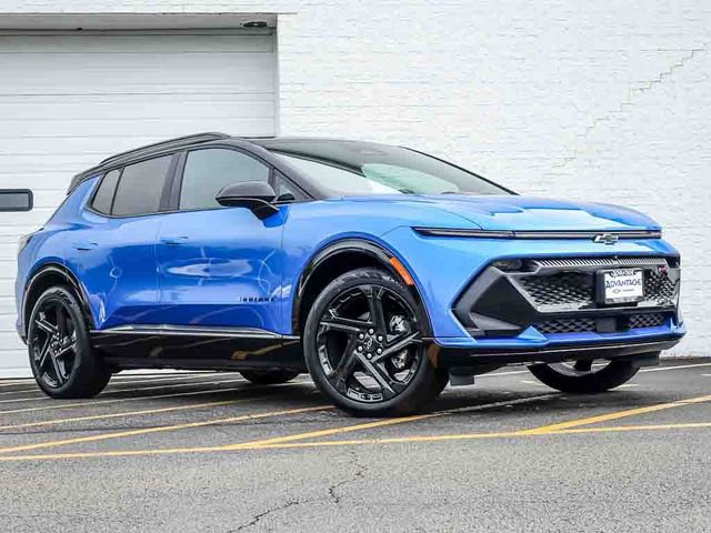 New 2026 Chevrolet Equinox EV RS FWD image 2