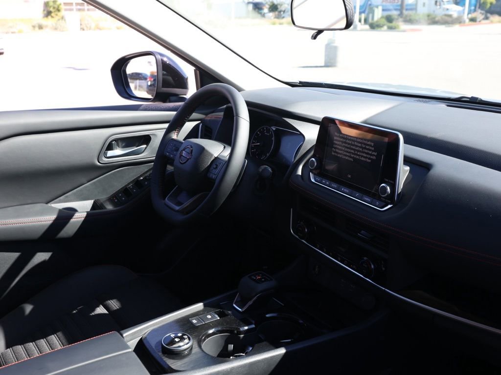 New 2026 Nissan Rogue SV image 20