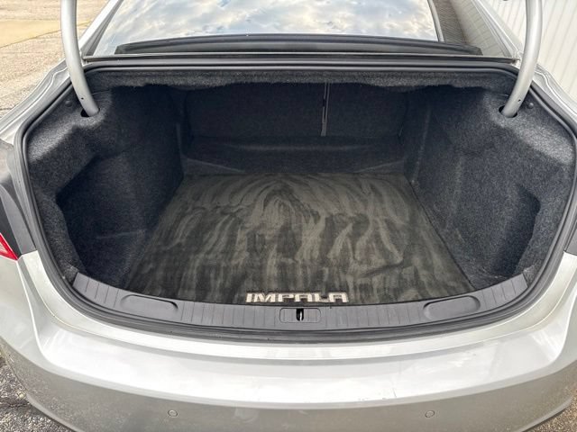 Used 2015 Chevrolet Impala LTZ FWD image 4