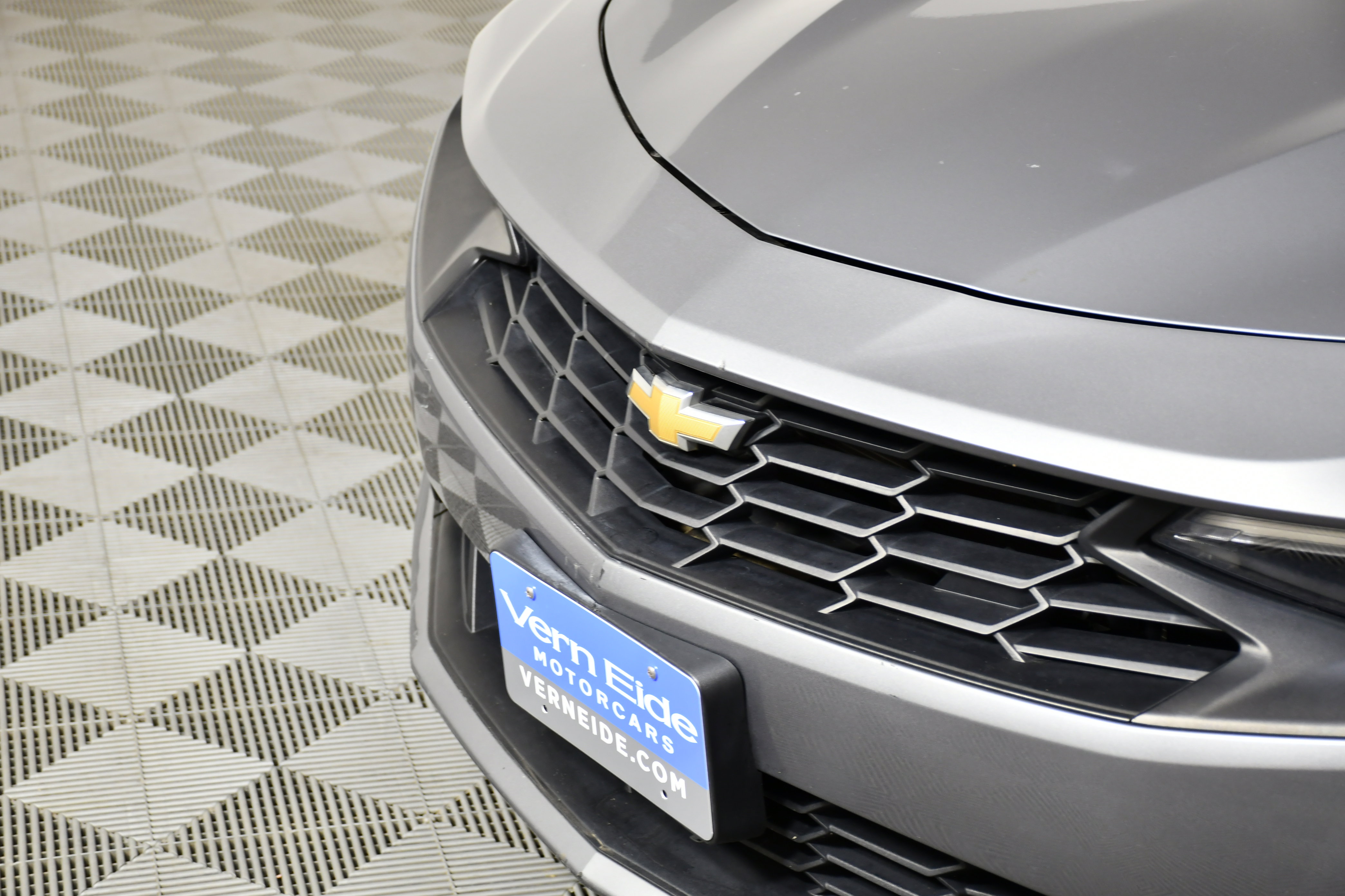 Used 2020 Chevrolet Camaro LT image 14