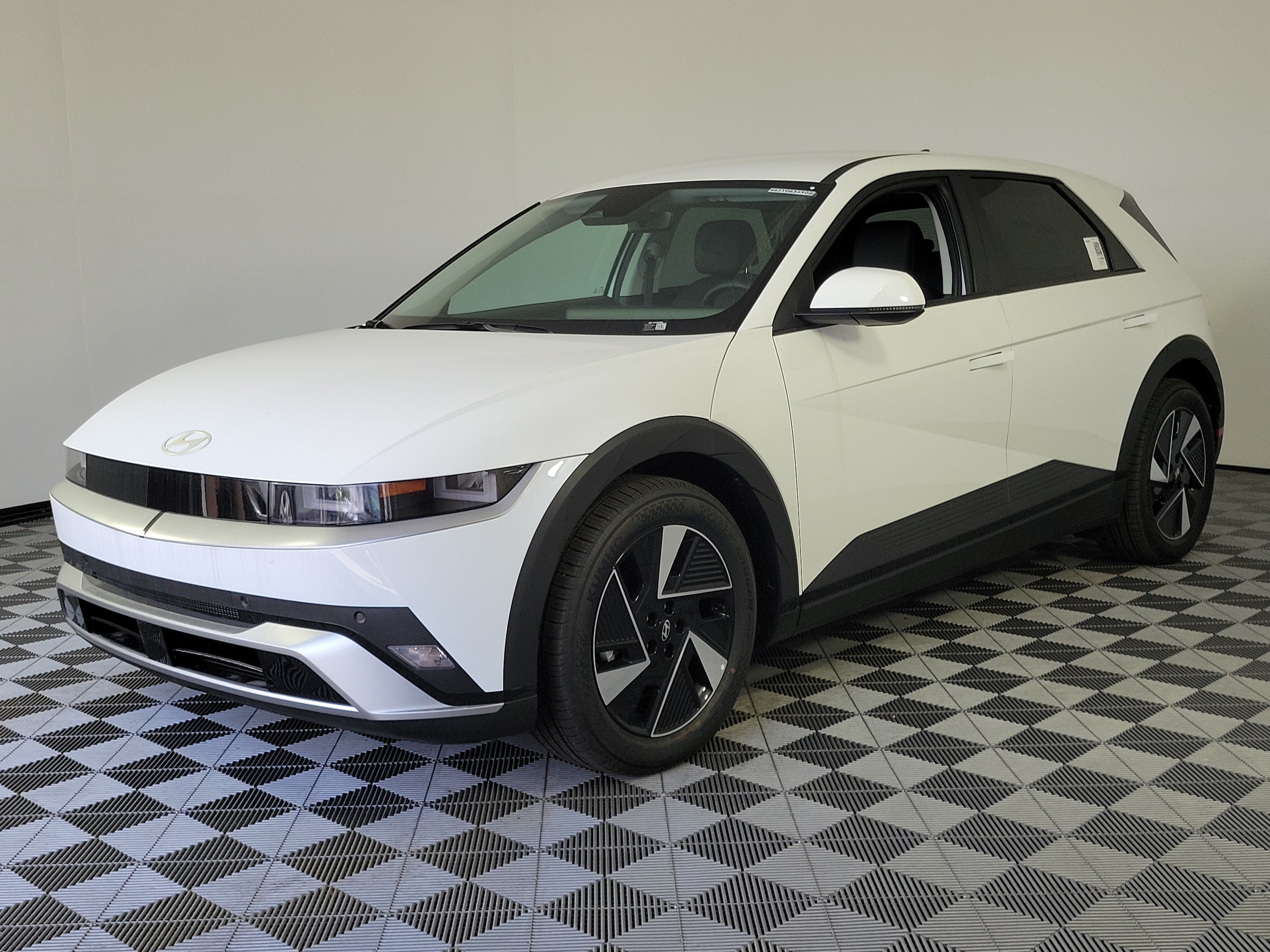New 2026 Hyundai Ioniq 5 SEL AWD/4WD image 40