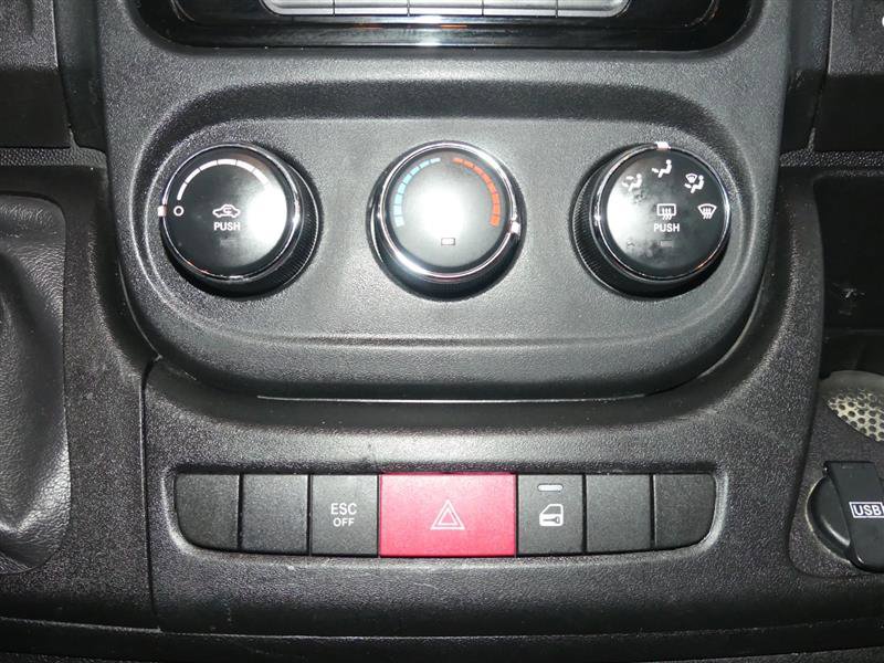 Used 2016 RAM ProMaster 1500 w/ Interior Convenience Group image 28