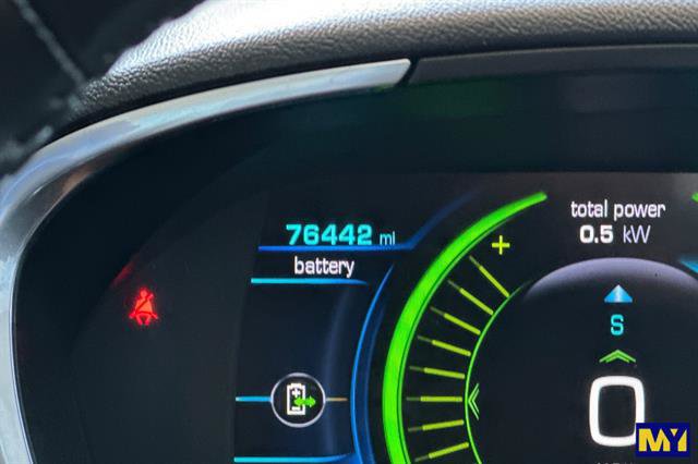 Used 2018 Chevrolet Volt Premier w/ Driver Confidence Package image 32