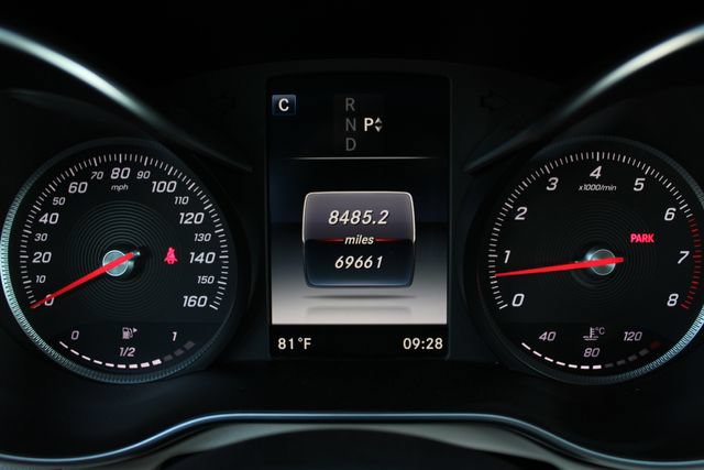 Used 2016 Mercedes-Benz C 300 Sedan image 11