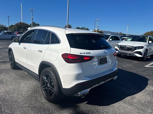 Used 2026 Mercedes-Benz GLA 250 image 4