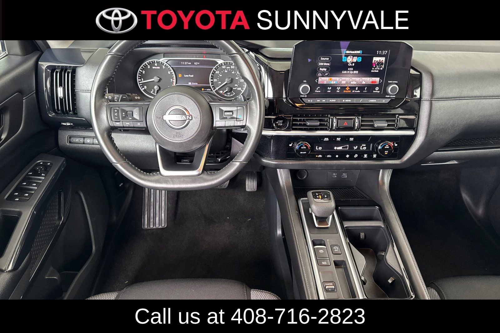 Used 2025 Nissan Pathfinder SV FWD image 18