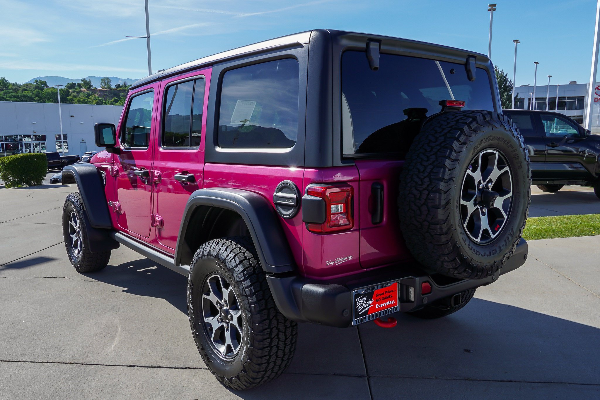 Used 2021 Jeep Wrangler Unlimited Rubicon w/ Steel Bumper Group AWD/4WD image 6