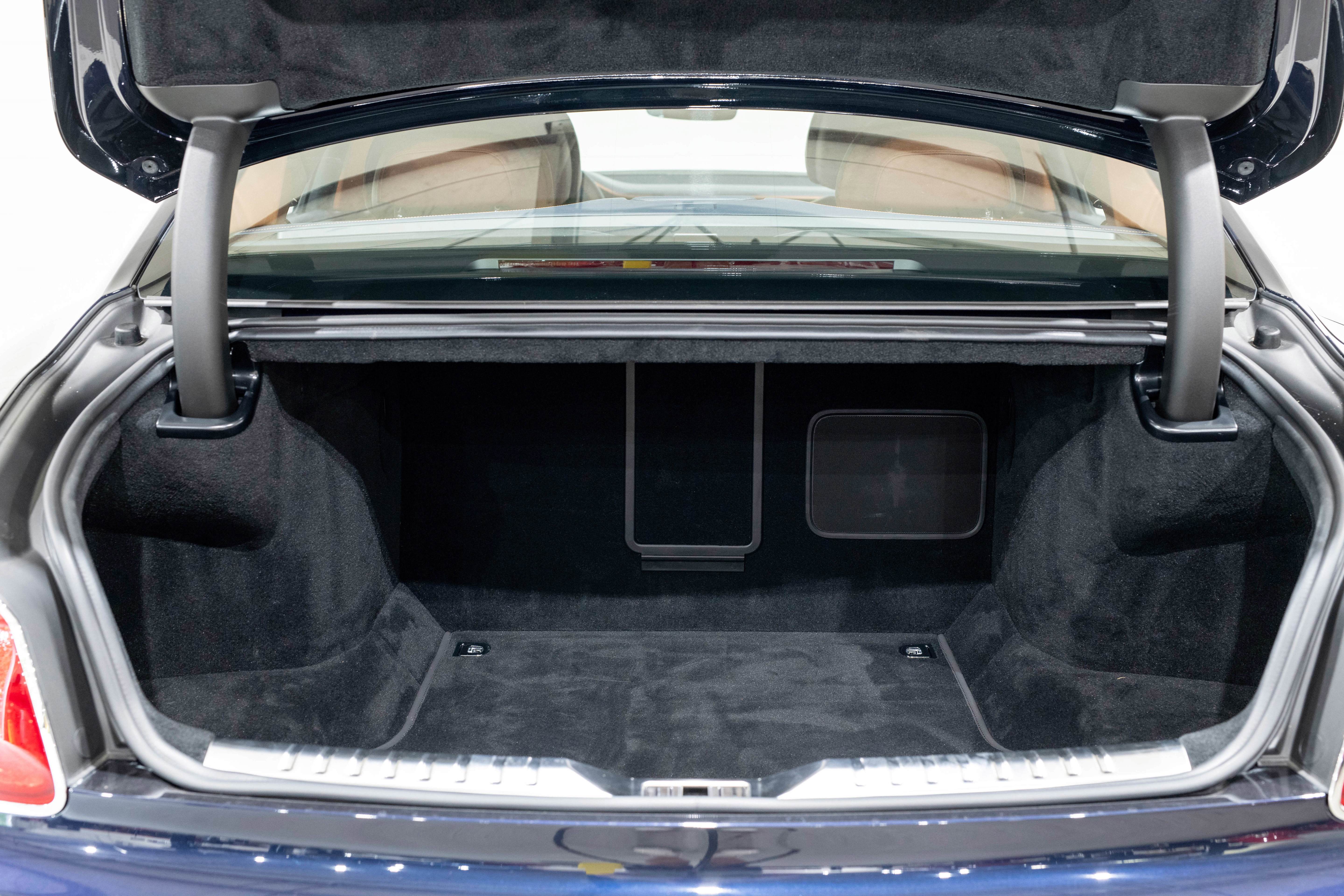 Used 2021 Bentley Flying Spur W12 AWD/4WD image 26