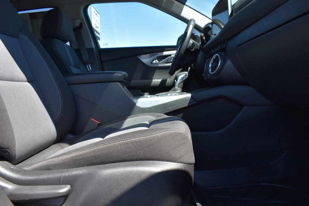 Used 2024 Chevrolet Blazer LT w/ Convenience Package image 11