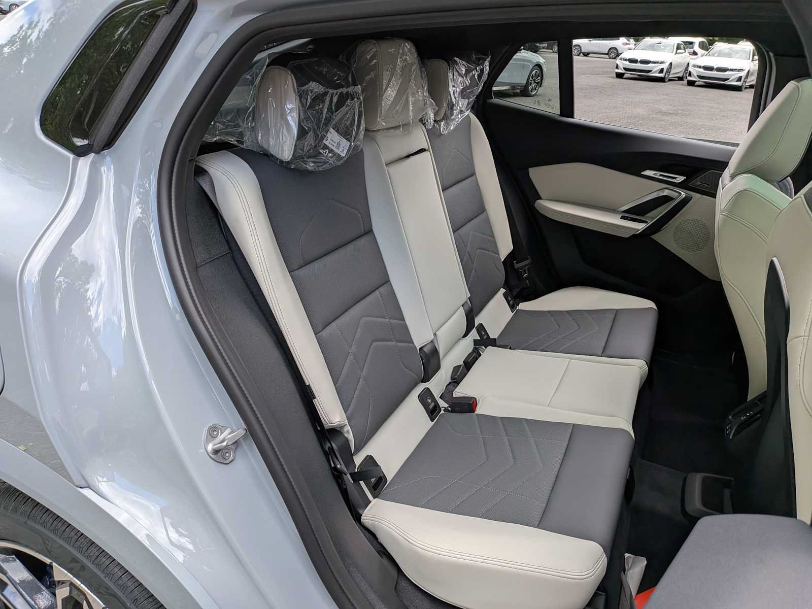 New 2026 BMW X2 xDrive28i w/ Technology Package AWD/4WD image 22