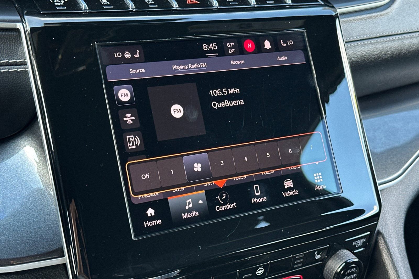 Used 2023 Jeep Grand Cherokee Altitude image 25