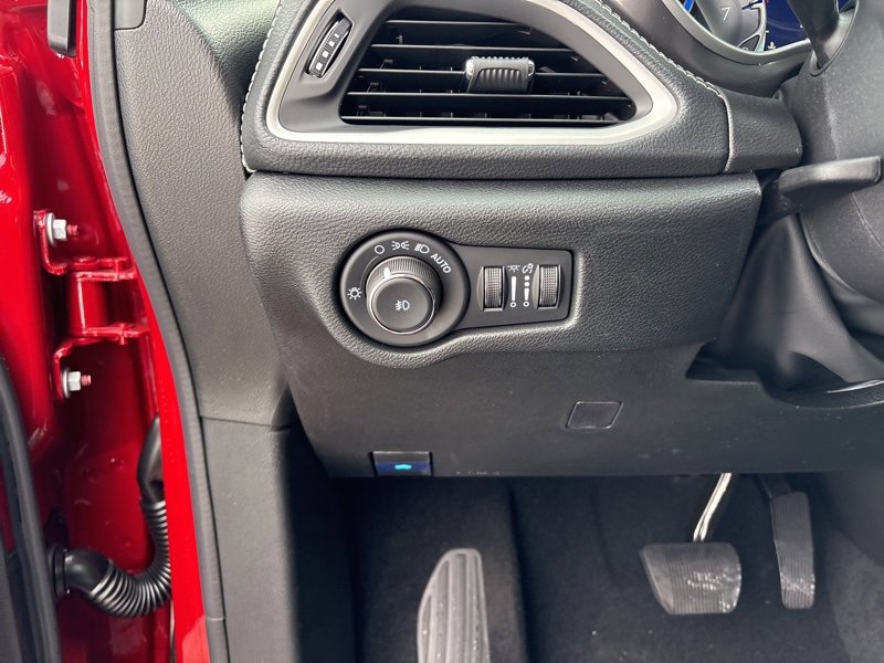 New 2026 Chrysler Pacifica Select image 26