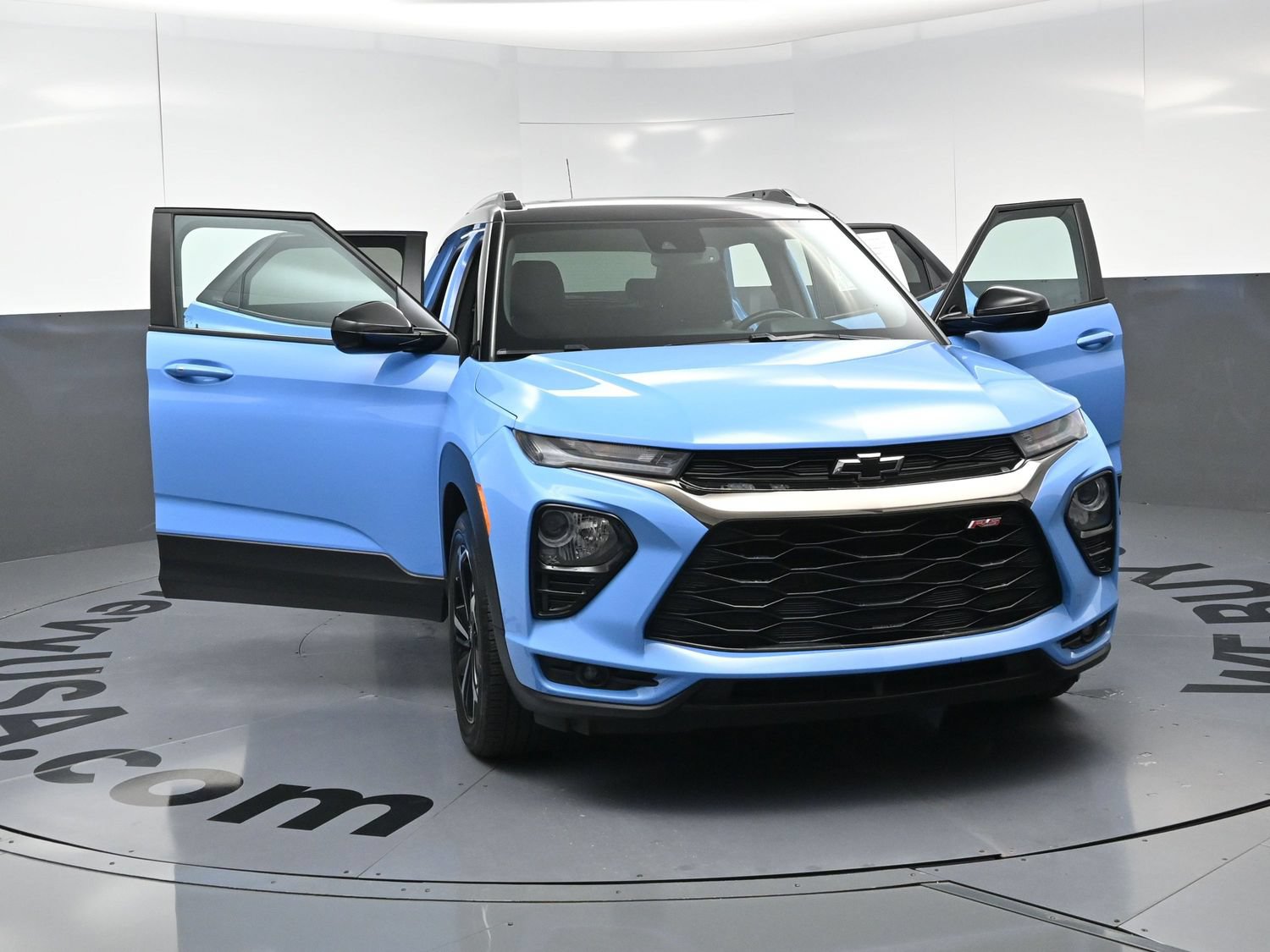 Used 2023 Chevrolet TrailBlazer RS w/ Sun and Liftgate Package FWD image 23
