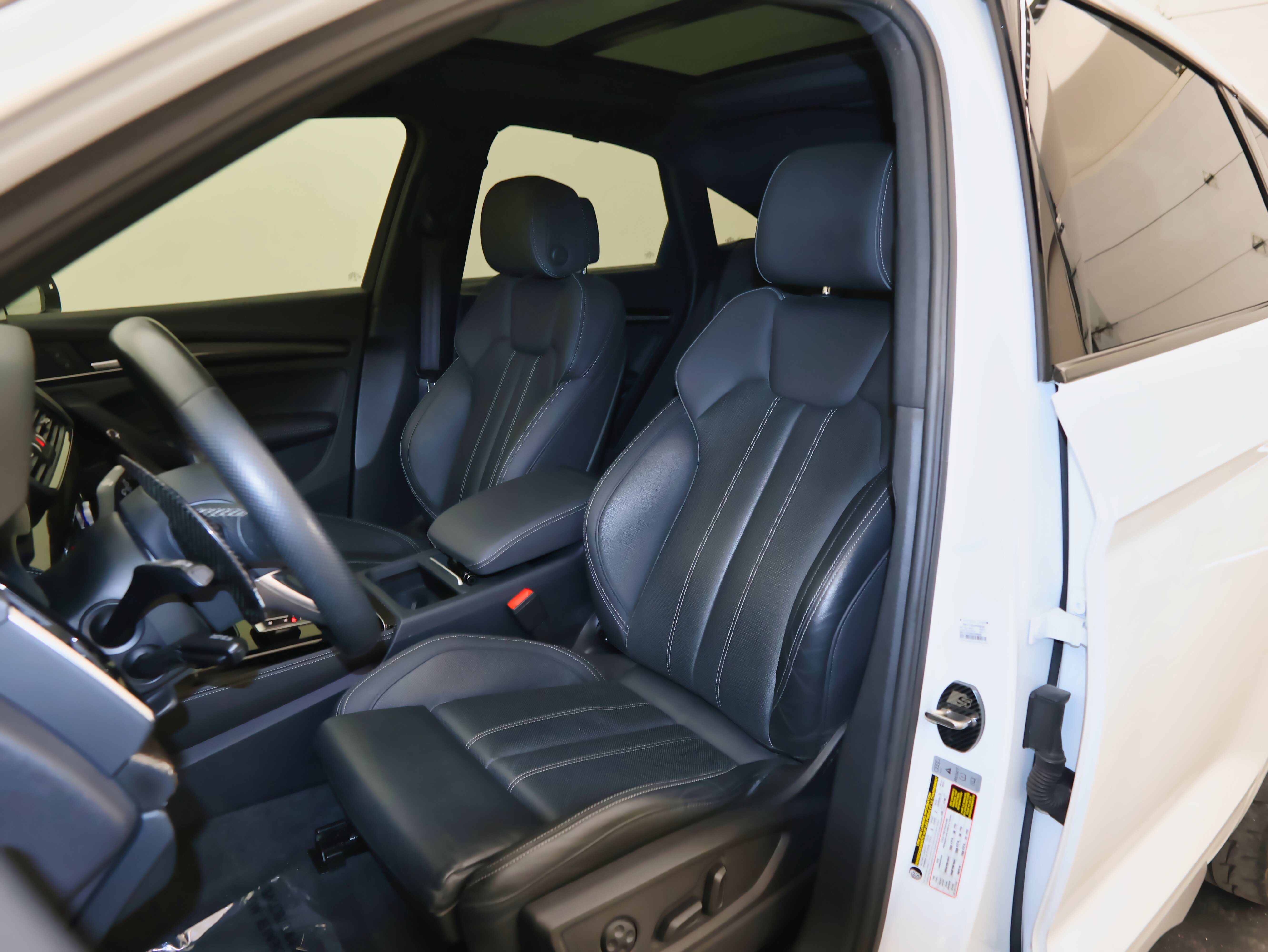 Used 2022 Audi SQ5 Premium Plus image 15