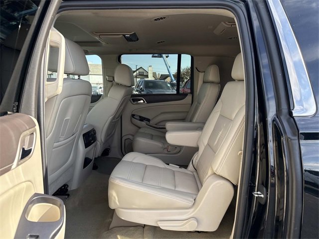 Used 2016 GMC Yukon XL Denali w/ Open Road Package image 12