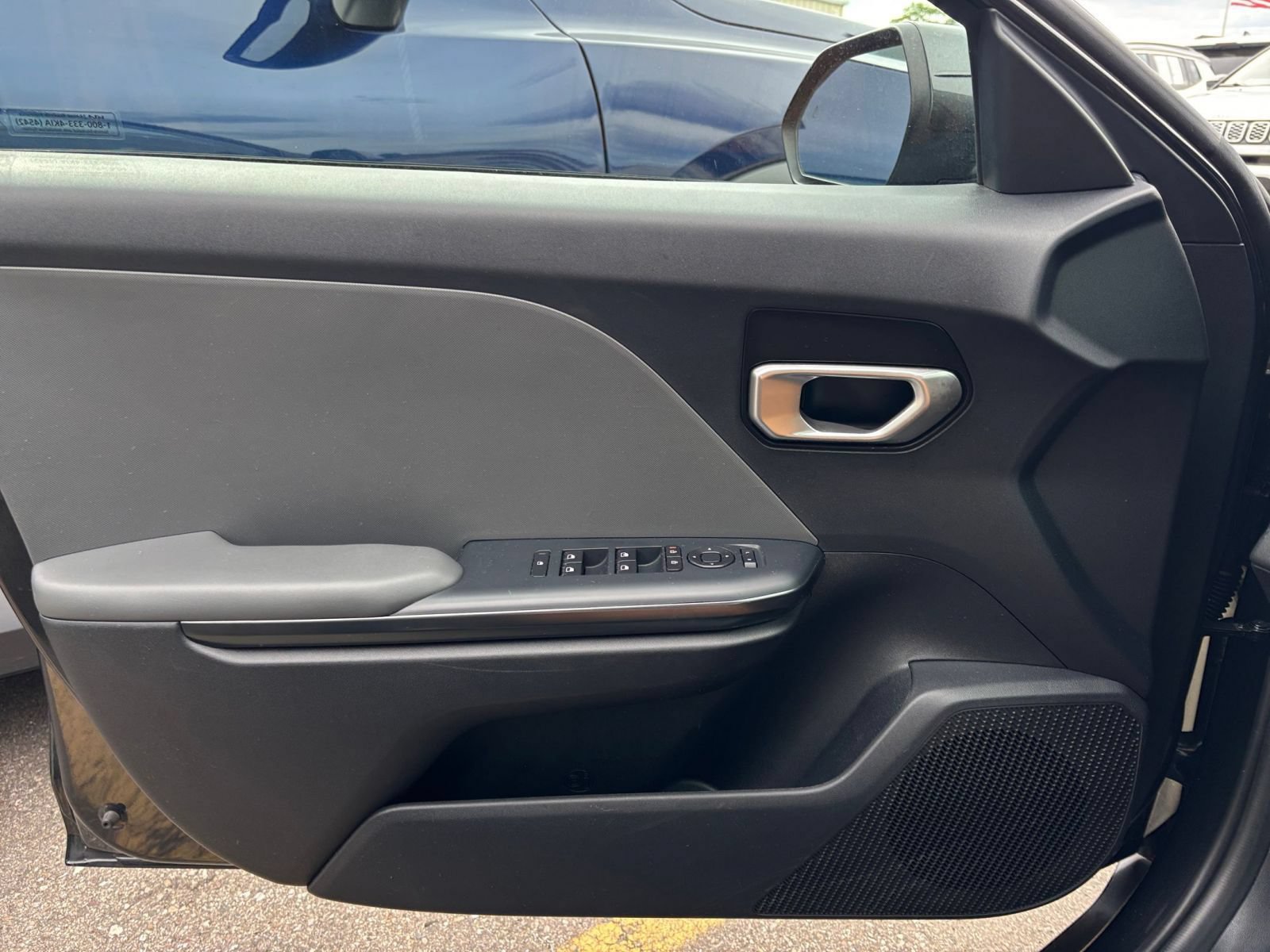 Used 2025 Kia K4 FWD image 18