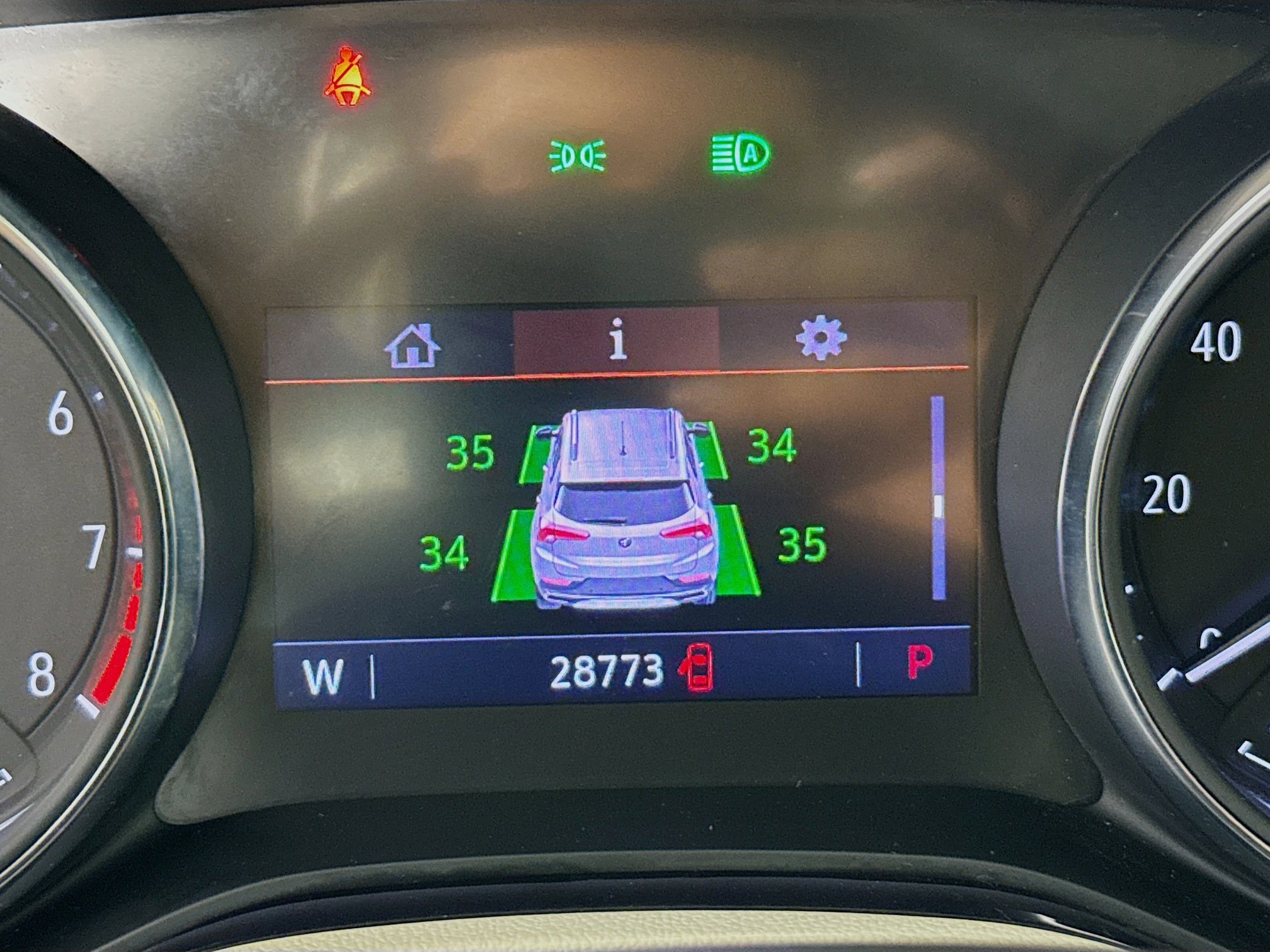 Used 2020 Buick Encore GX Preferred image 13