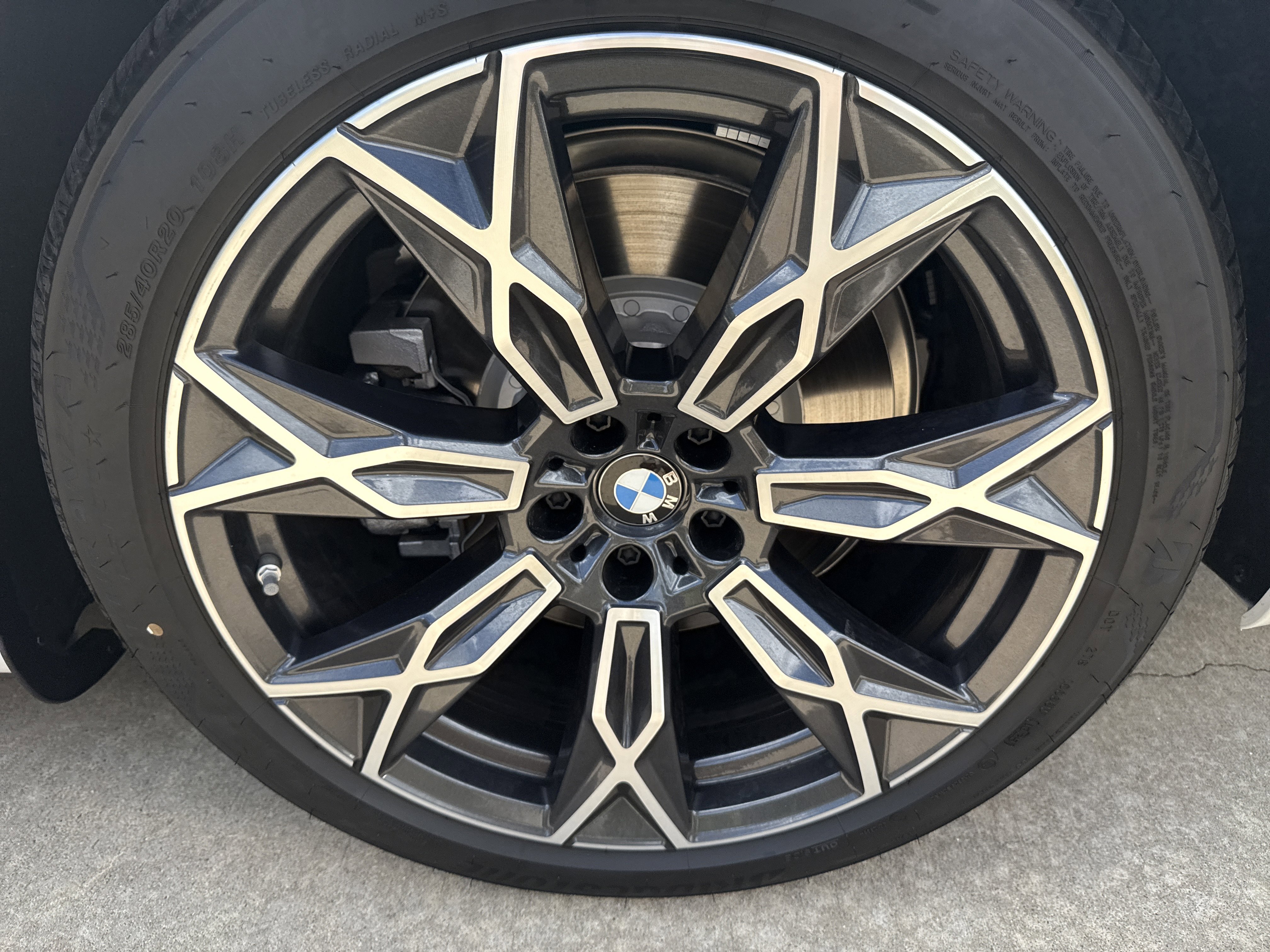 New 2026 BMW i7 eDrive50 image 26