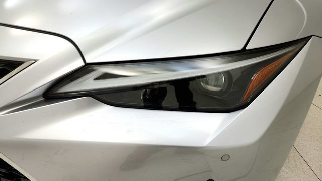 Used 2023 Lexus IS 300 w/ Premium Package RWD image 24