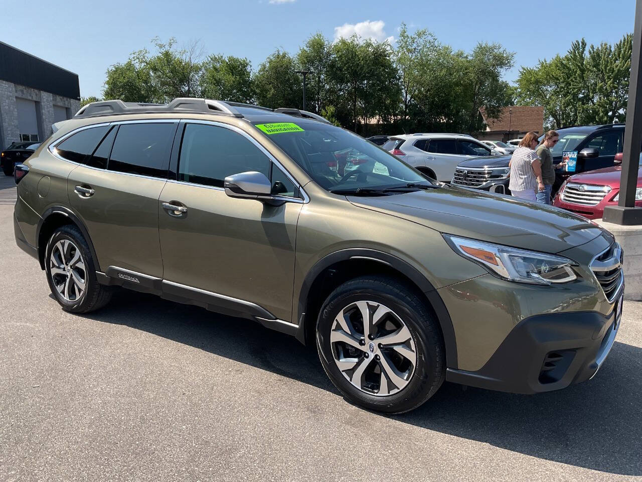 Used 2020 Subaru Outback Touring w/ Popular Package #2 AWD/4WD image 10