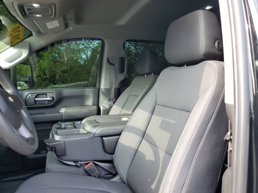 Used 2020 Chevrolet Silverado 2500 Custom w/ Custom Value Package AWD/4WD image 14