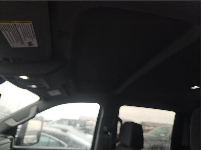 Used 2024 Chevrolet Silverado 2500 LT w/ Convenience Package image 11