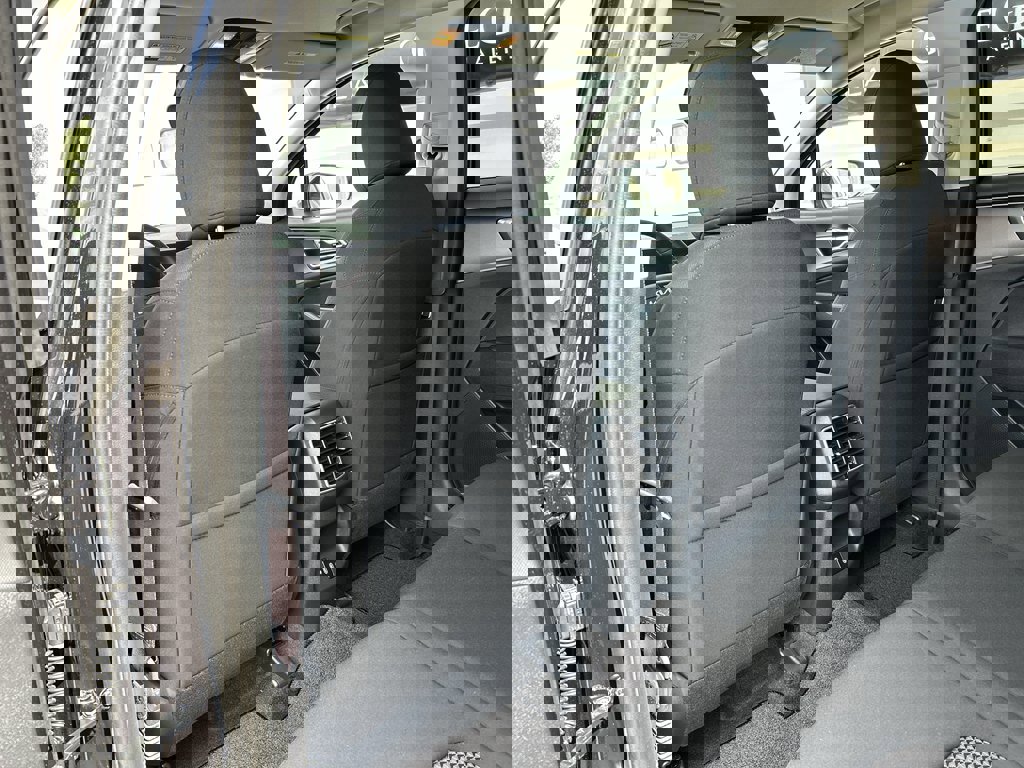 New 2026 Kia Sportage LX image 13