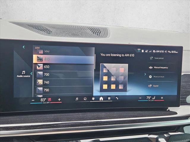 New 2026 BMW X5 xDrive40i w/ M Sport Package AWD/4WD image 15