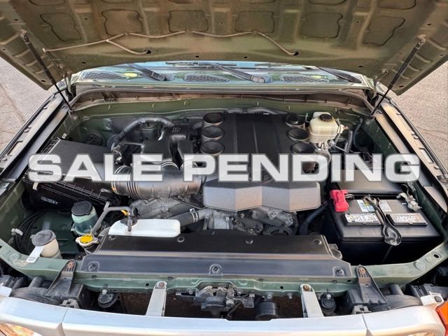 Used 2010 Toyota FJ Cruiser 4WD image 25