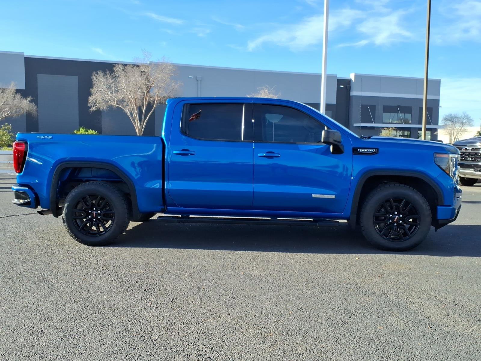 Used 2022 GMC Sierra 1500 Elevation image 6