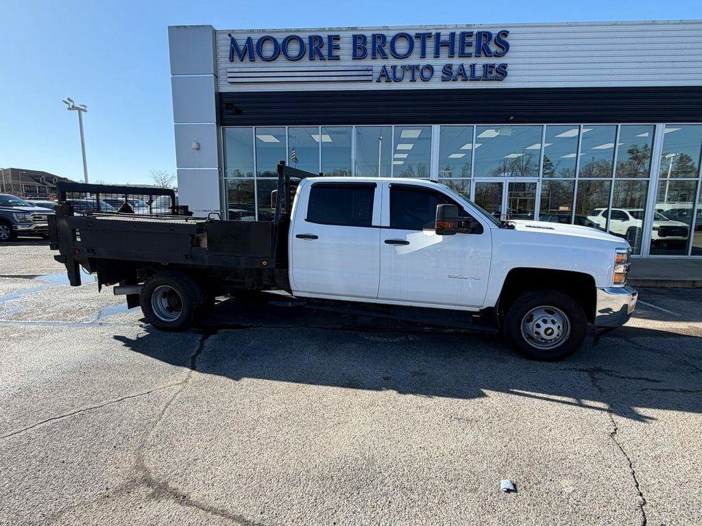 Used 2018 Chevrolet Silverado 3500 W/T w/ WT Convenience Package AWD/4WD image 1