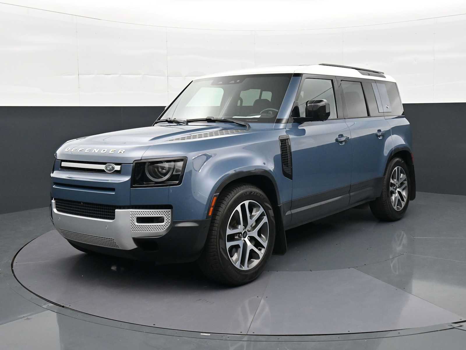 Used 2022 Land Rover Defender 110 SE